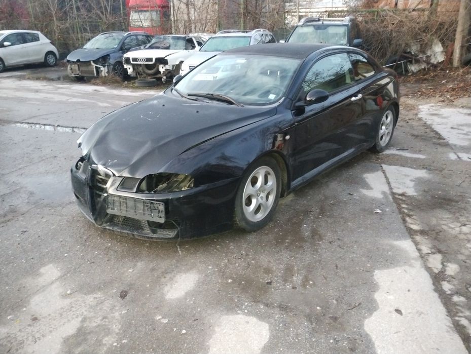 Алфа Ромео ГТ на части