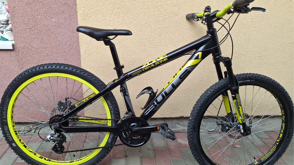 Vând bicicletă Bulls Devil Zone