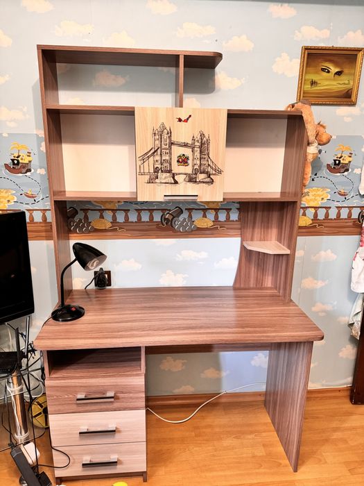 Стол для школьника