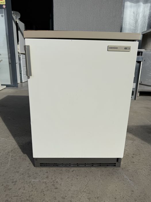 Малък фризер 4 чекмеджета Siemens