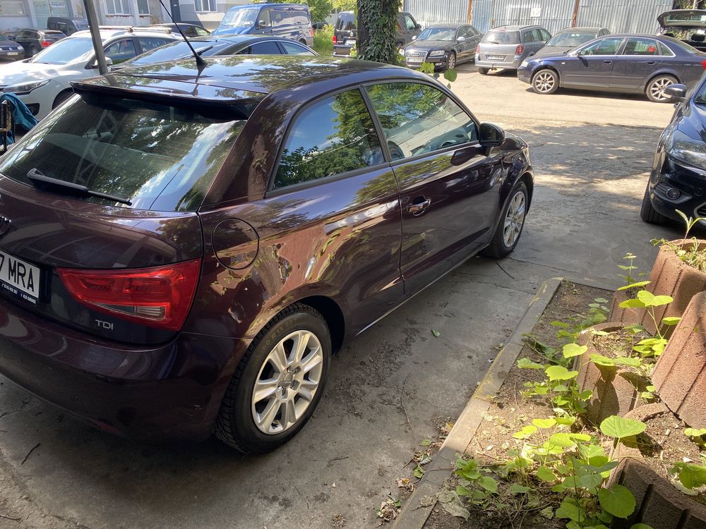 Audi A1 1,6D Full led