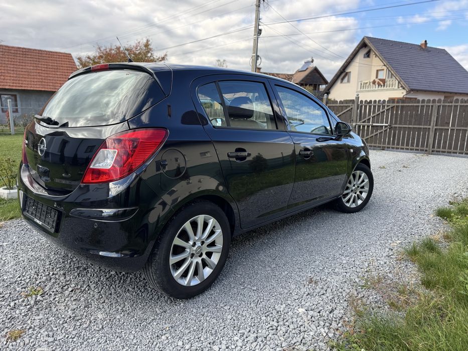Opel Corsa D 1.4i