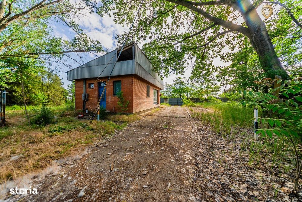 Cladire industriala de vanzare cu potential 3,5 ha in Batania