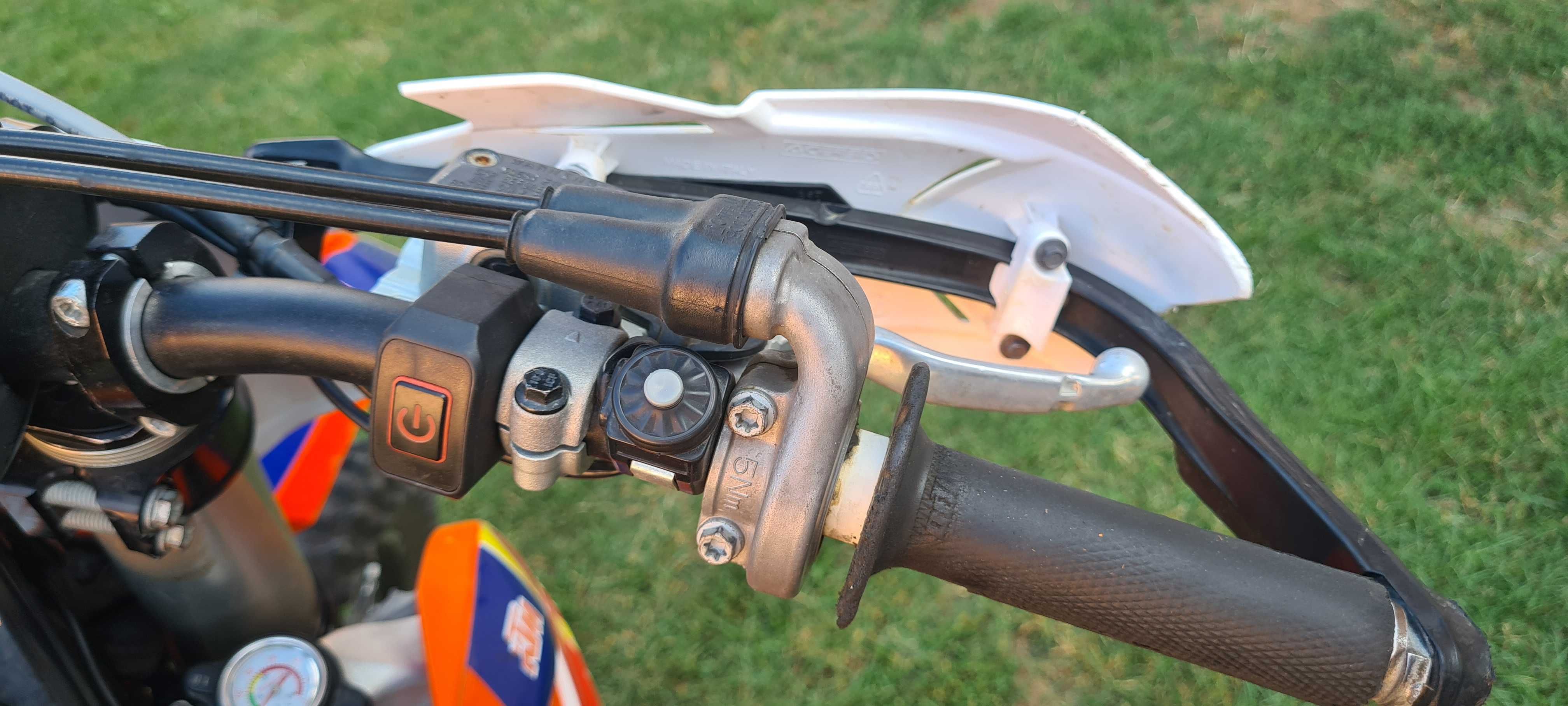 KTM sxf450 2020(model) de vânzare sau schimb cu BMW e60!