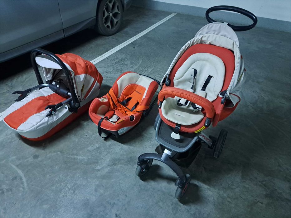 Детская коляска, люлька и автокресло 3 в 1