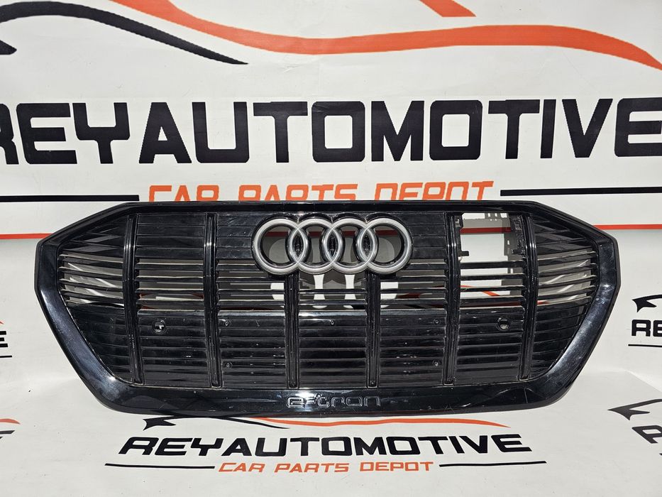 Grila radiator Audi E Tron E-Tron dupa 2018 cod 4KE853651