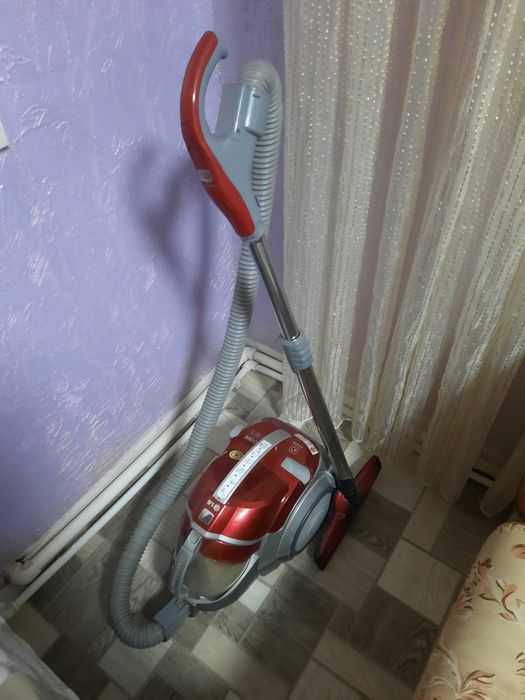 Пылесос LG 2000w компрессор
