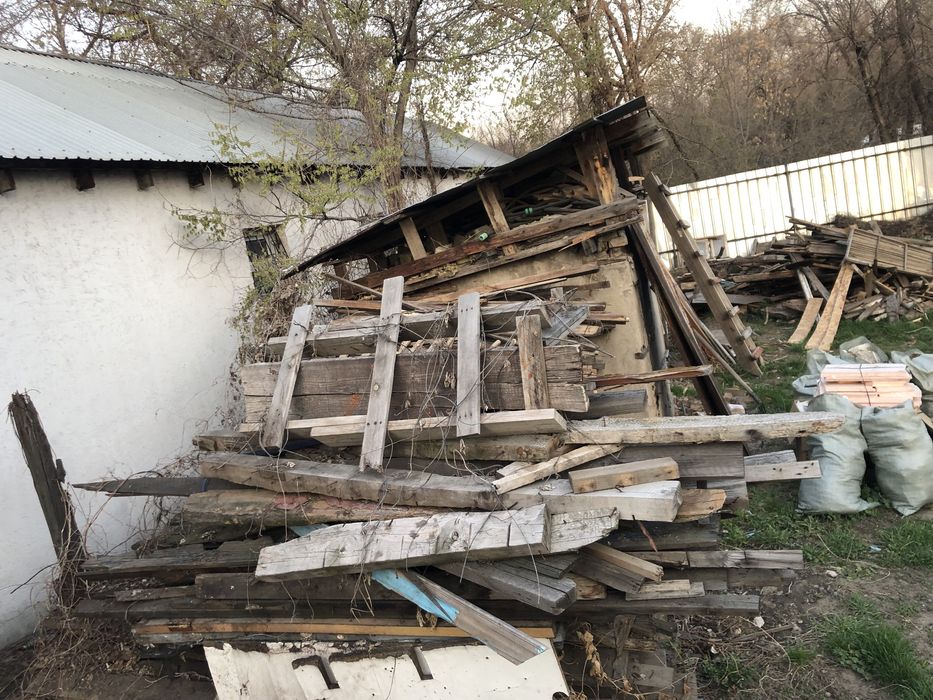 Продам дрова с разбора дома
