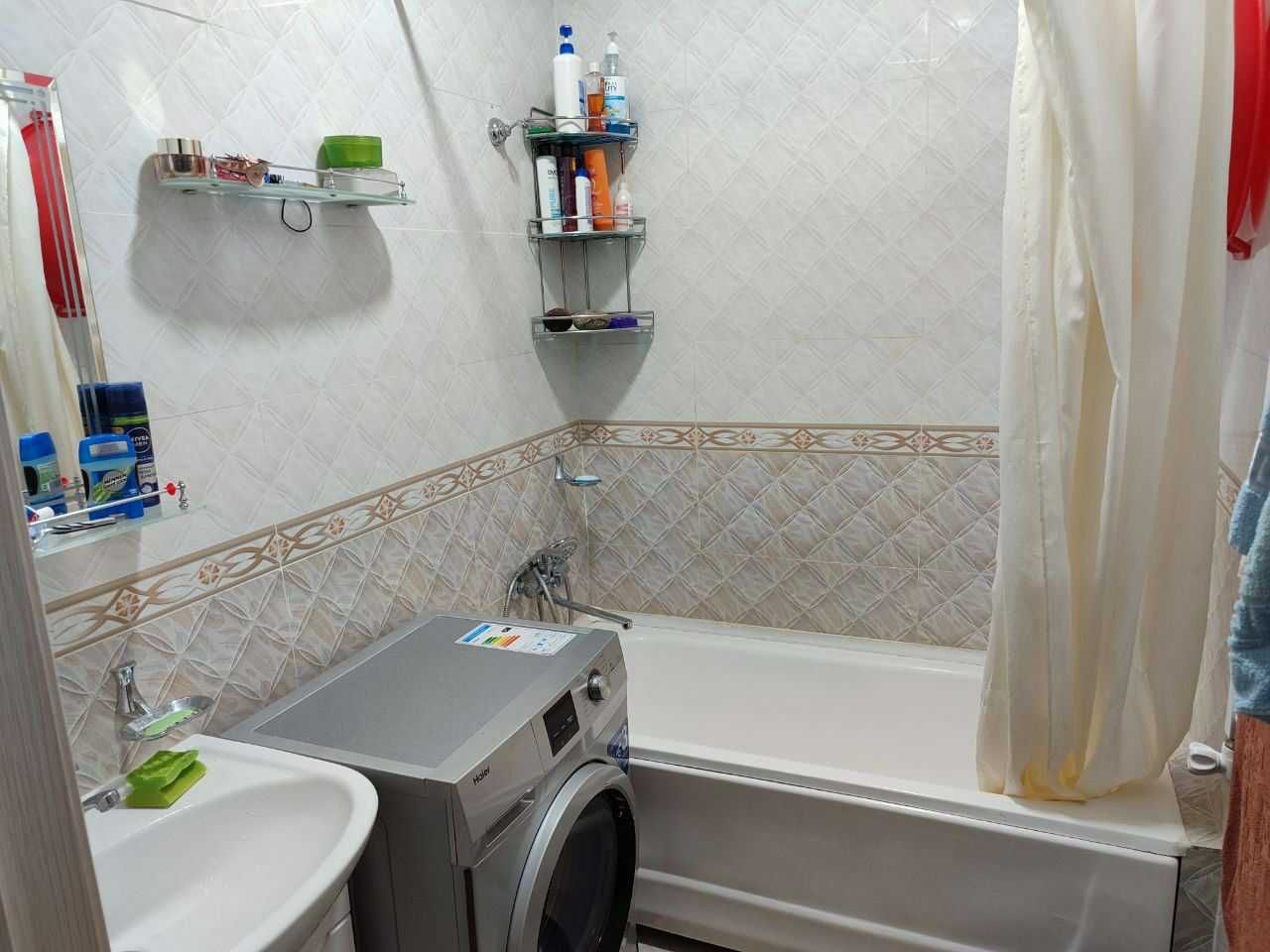Продам 3-х комнатную на Карасу-6 .Мирзо-Улугбекский район
