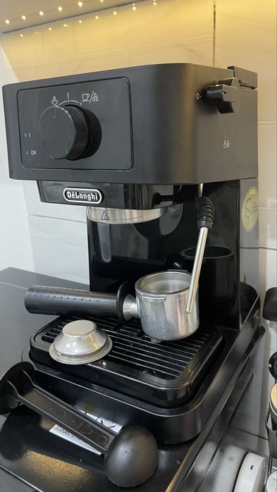 Продаётся кофемашина Delonghi