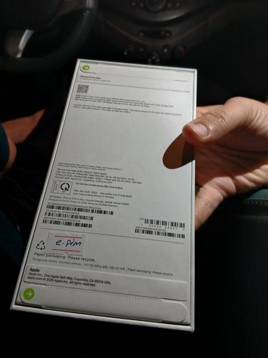 iPhone 17 Pro max 256 e-sim