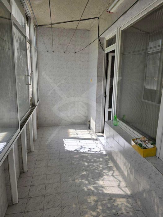 Дава се под наем Четиристаен апартамент в Пловдив, Кючук Париж - 116 кв.м за 525 € - Снимка #9