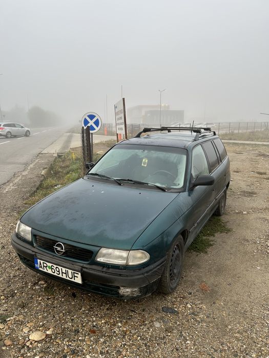 Vand Opel benzina/gaz