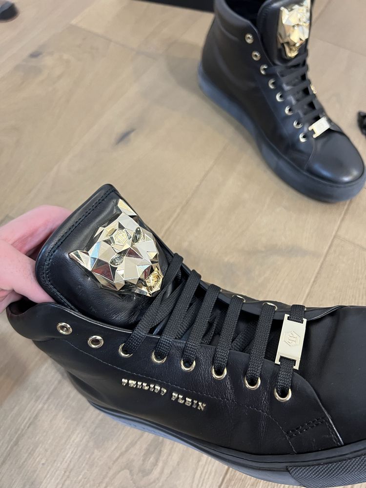 Оригинални кецове на Philipp Plein