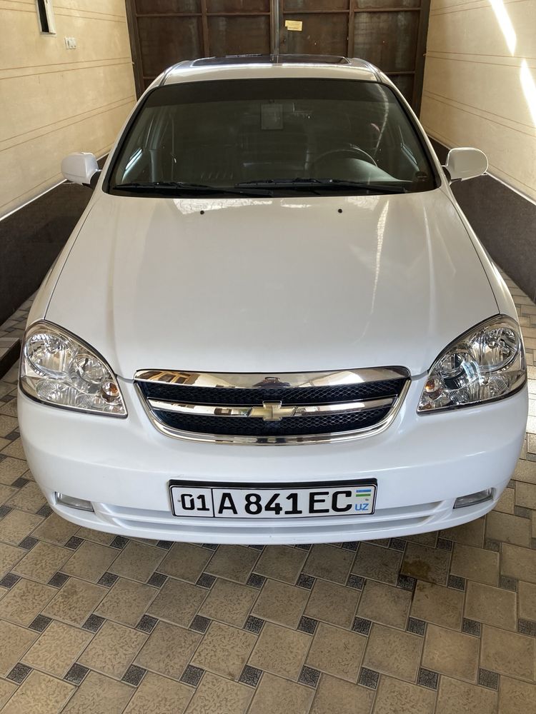 Lacetti 1.8 2011