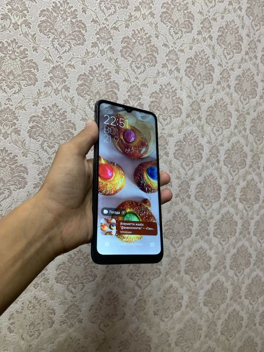 продам Redmi 10C в хорошем состояний