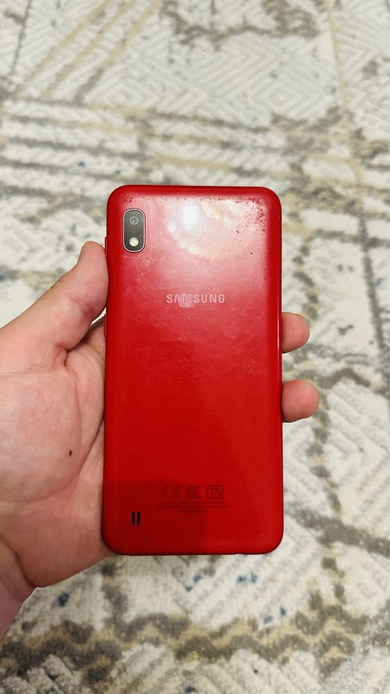 Продам Samsung A10