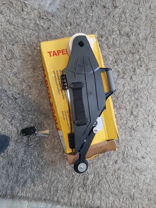 Aplicat-o banda rigips