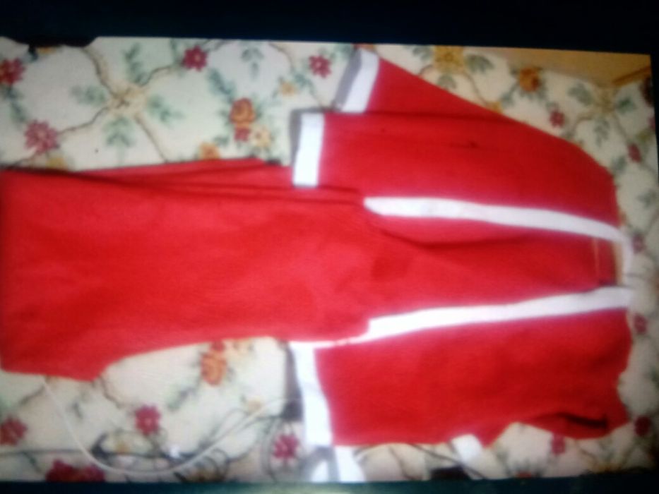 Ținută Mos Craciun,pentru matur si copil.vezi ultimile poze