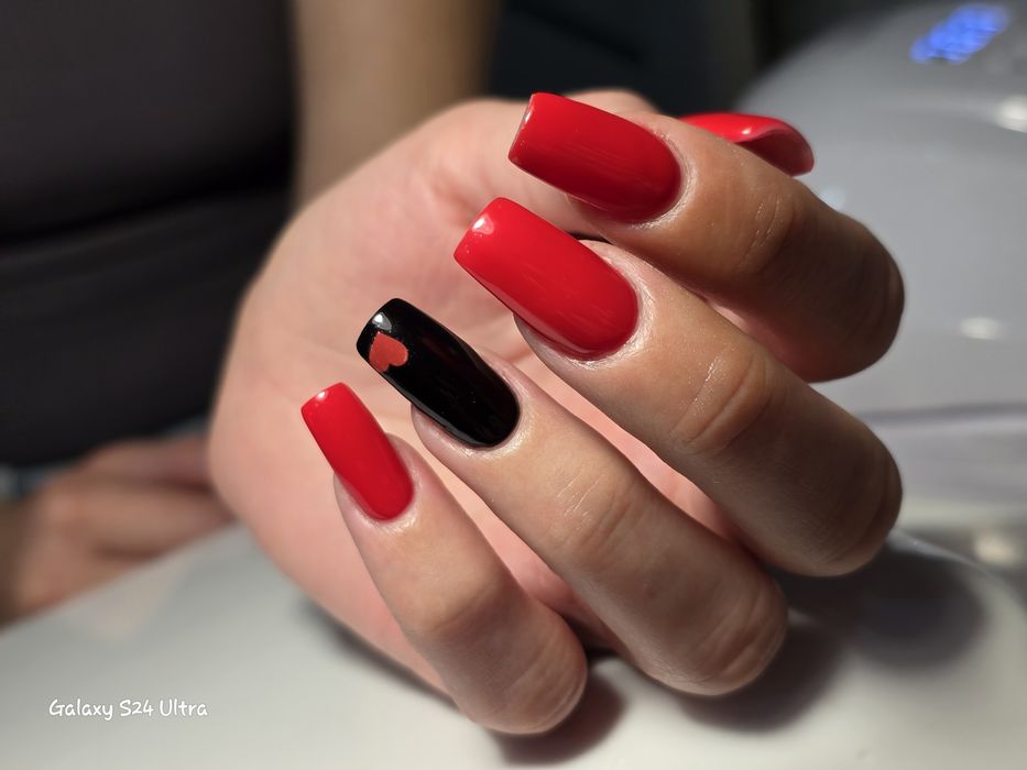 "Маникюр,педикюр,наращивание "