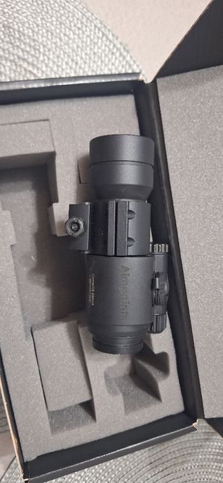 Продавам бързомер Aimpoint CompC3 2MOA