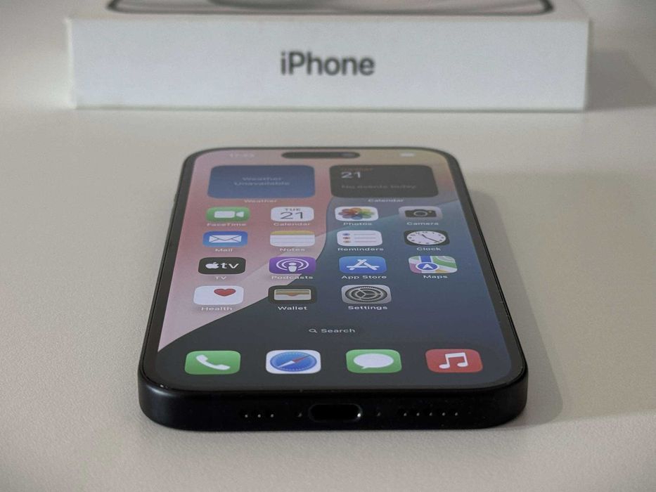 Бартер! Перфектен! iPhone 15 256GB Black (Черен)