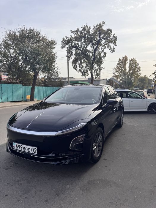 Аренда машины/ авто/ хончи /17.000/ hongqi eqm-5/электрокар