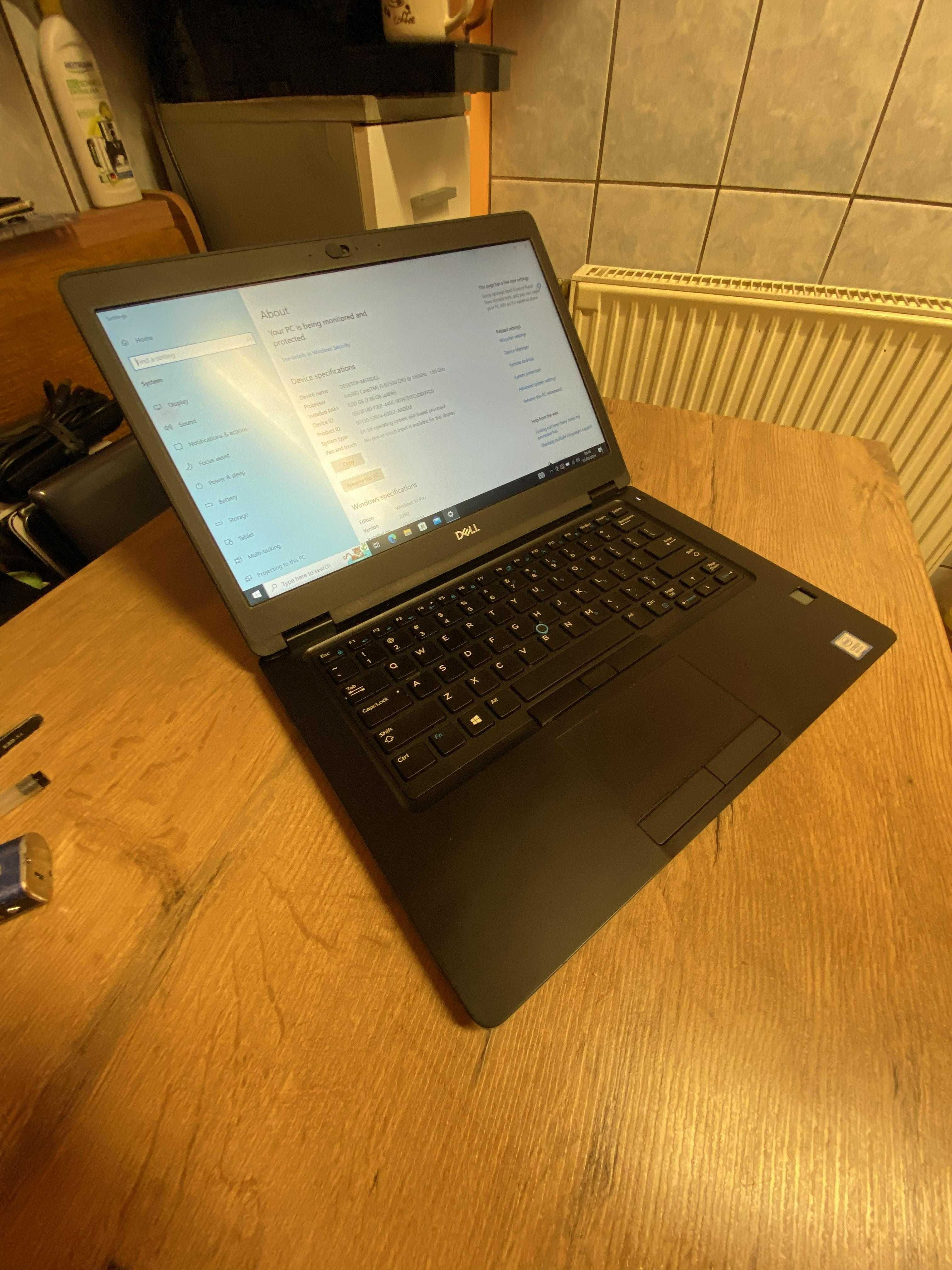 Laptop Dell iNtelCore i5 sau i7  16GB Rami SSD 256GB