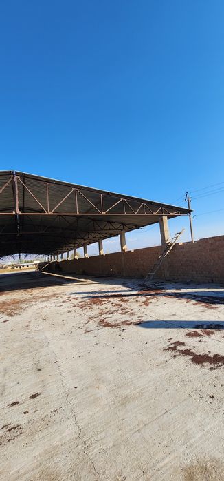 Ферма металичиски 12 метирдан 12 дона бор