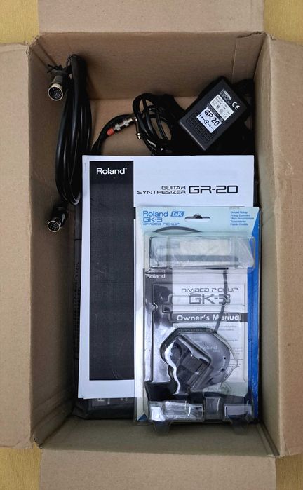 Vand Procesor Roland GR-20 cu accesorii