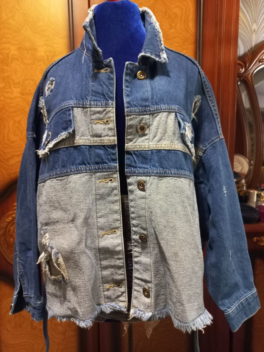 Куртки джинсовые,продам или обменяю.