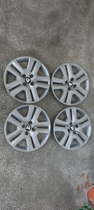 Vand capace pe 15 si 16 originale Dacia/Toyota/Vw/Audi/Peugeot
