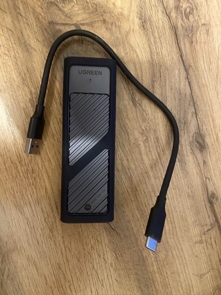 Продам SSD m2 с защитным кейсом на 1Tb