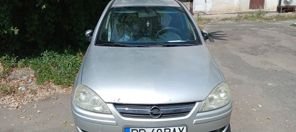 Vând Opel CORSA 1,2