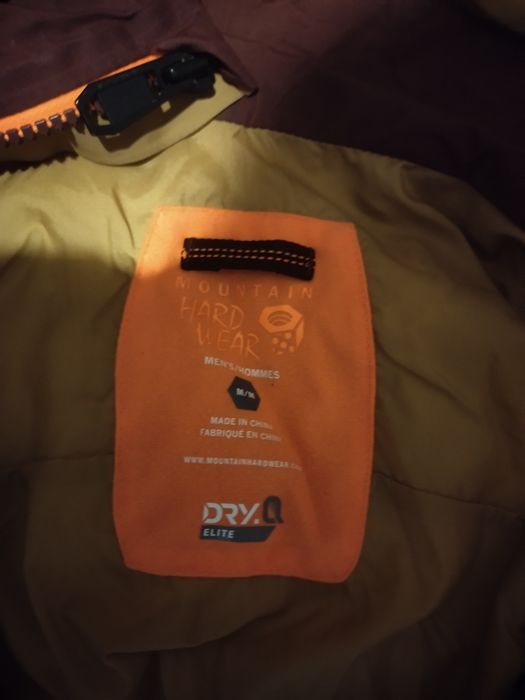 Яке - Mountain Hardwear
