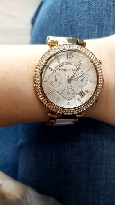 Часовник Michael Kors, оригинален !