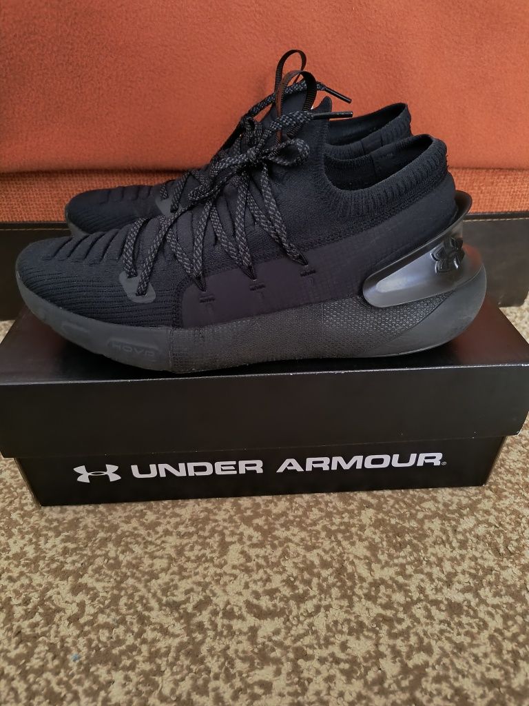 Under Armour HOVR Phantom 3