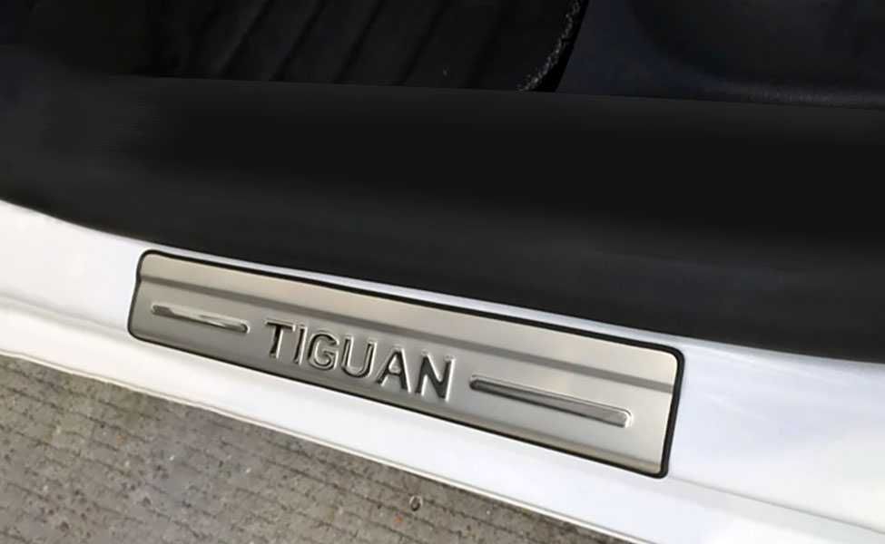 Ornamente / protectii INOX praguri - VW Tiguan (2007-2016)