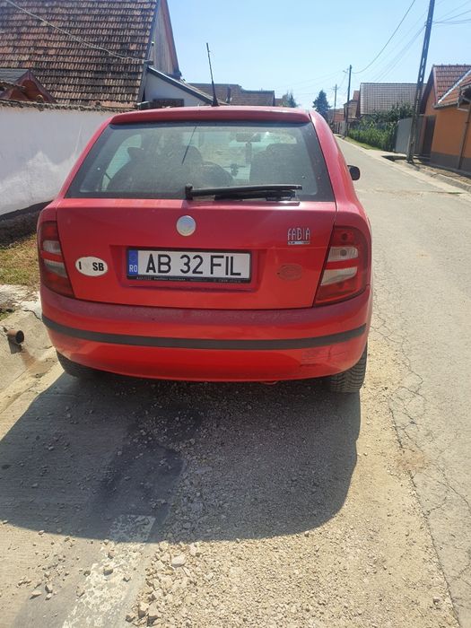De vânzare Skoda Fabia 1/4 Benzina an 2000