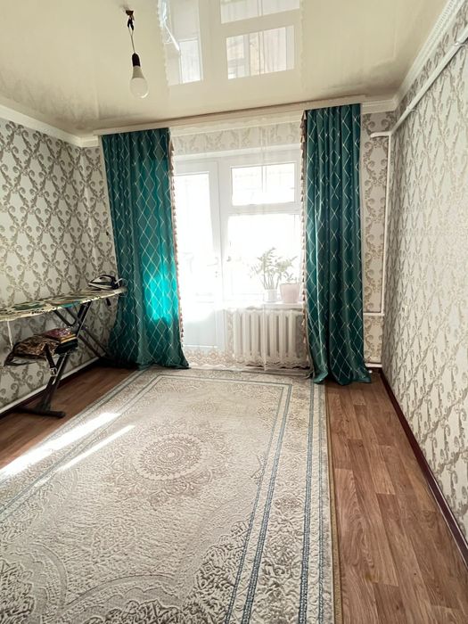 Құлсары қаласынан 5 мкр , 6 дом , 2 этаж, 3 бөлмелі кв сатылады 
5 мкр