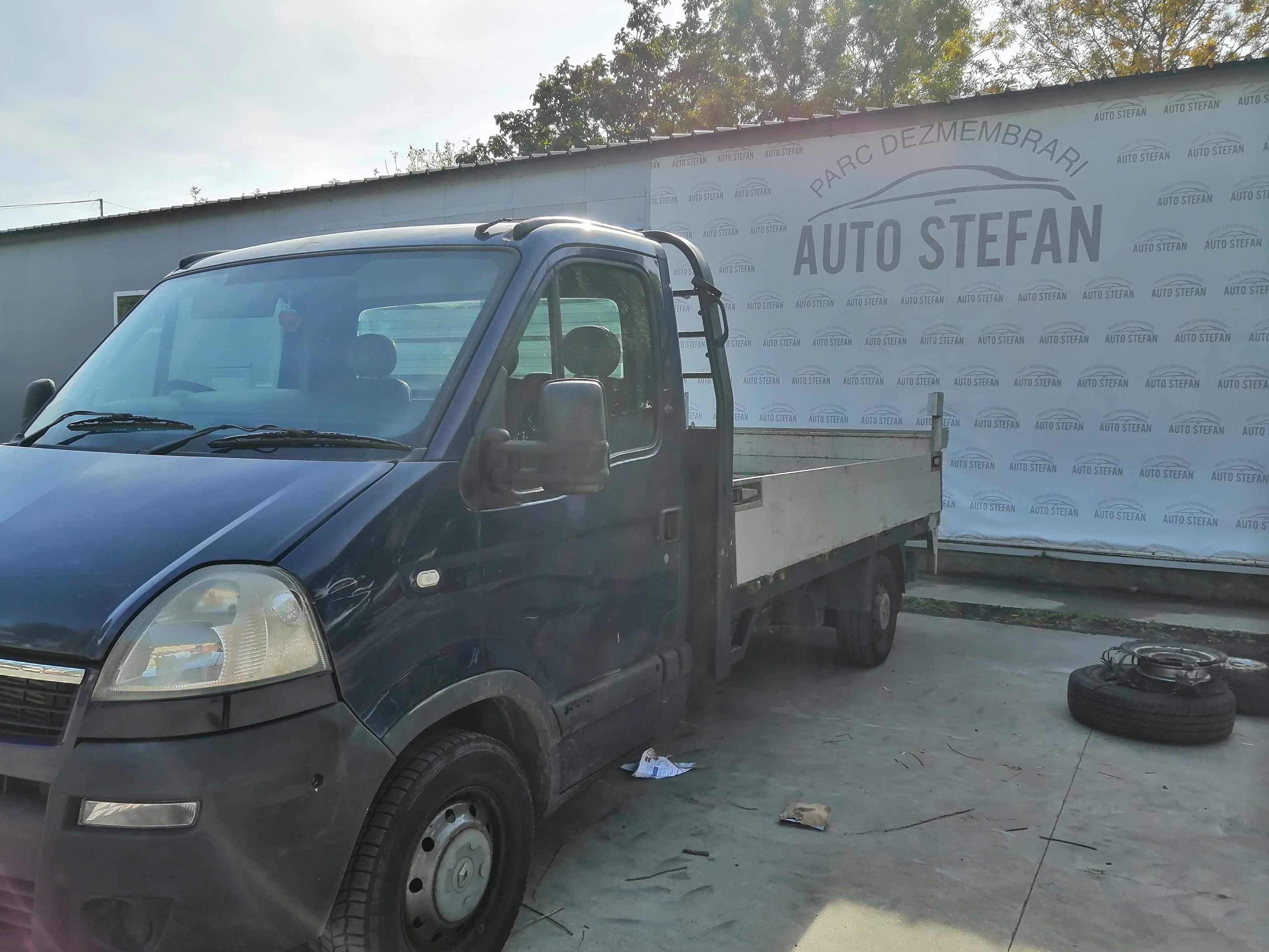 Dezmembram Opel Movano 2.5