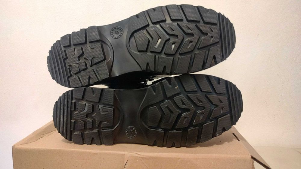 Bocanci militari  de iarna,negri, marimea 28(43)