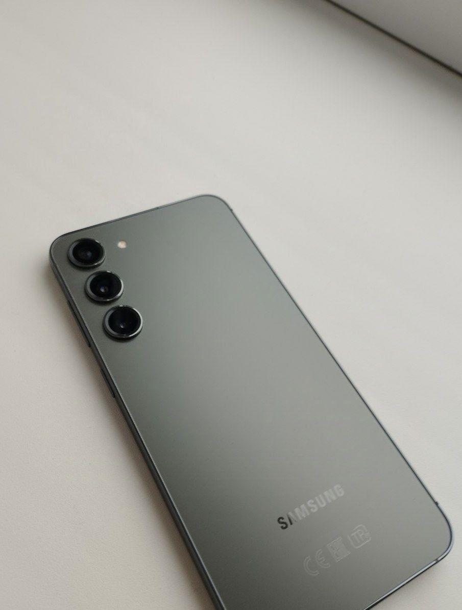 Samsung galaxy s23 plus