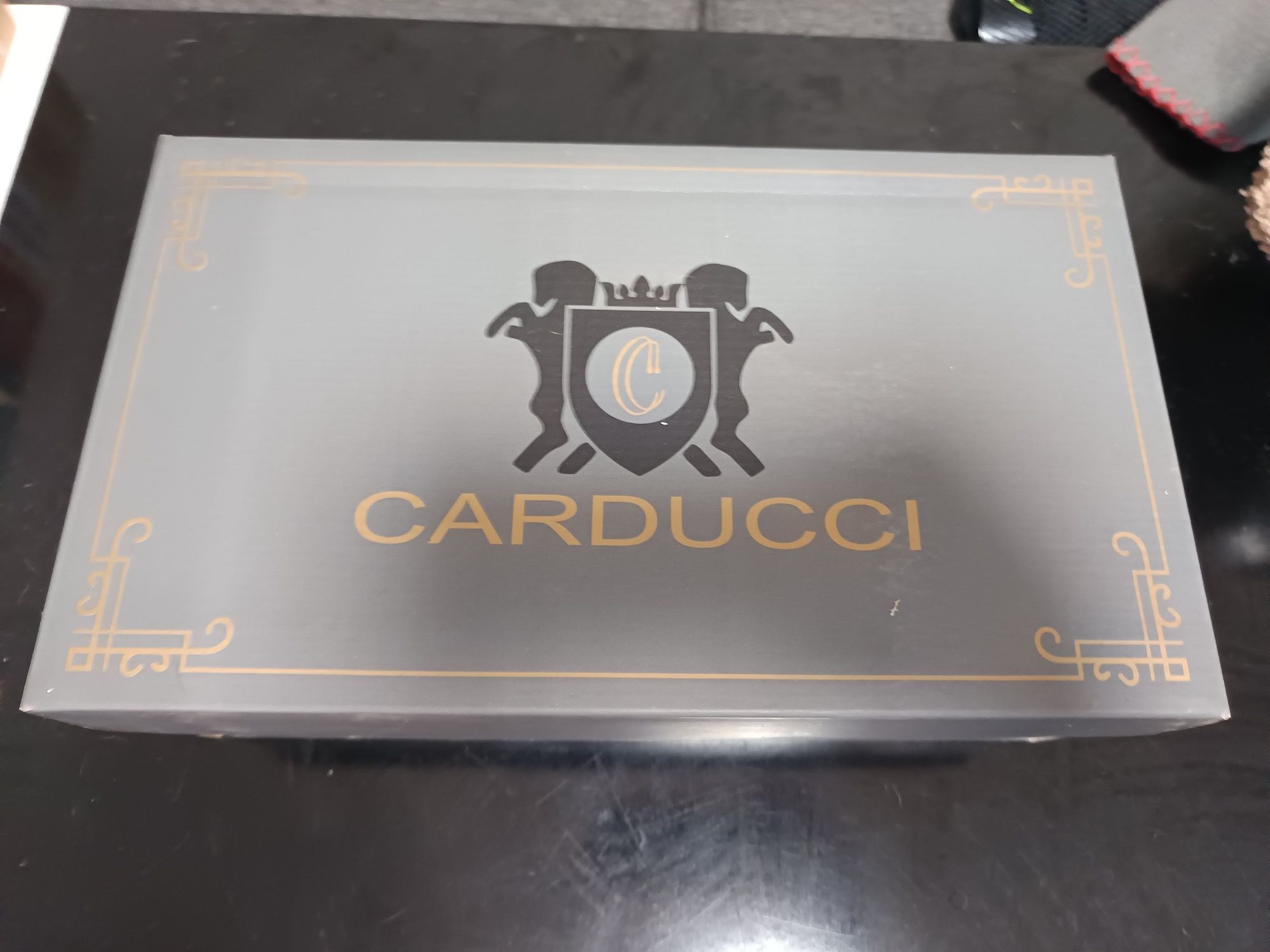 Carducci спортно-елегантни обувки