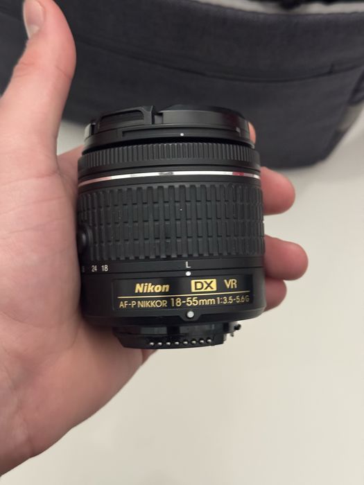 Aparat foto DSLR Nikon D3300 (2 obiective 18-55 mm si 55-300)