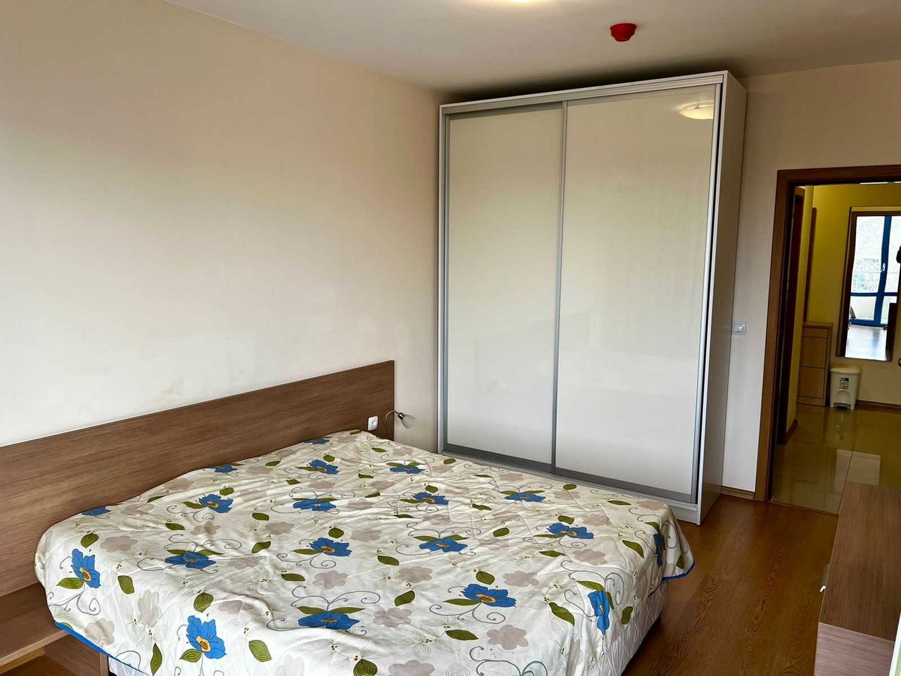 Продава се Двустаен апартамент в к.к. Слънчев бряг - 72 кв.м за 1209 €/кв.м - Снимка #6