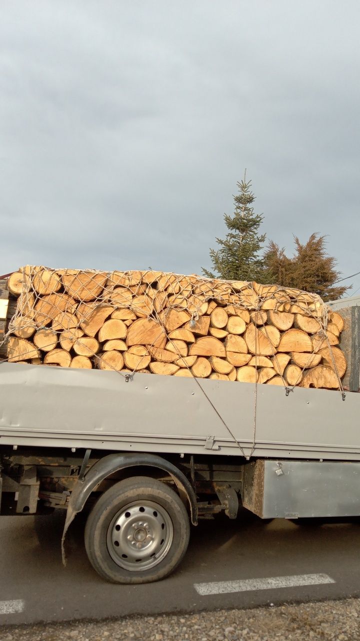 Vând lemne de foc pe comandă în buzău și Prahova