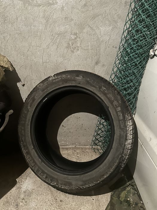 Продам комплект шин PETLAS 245/55 R19**