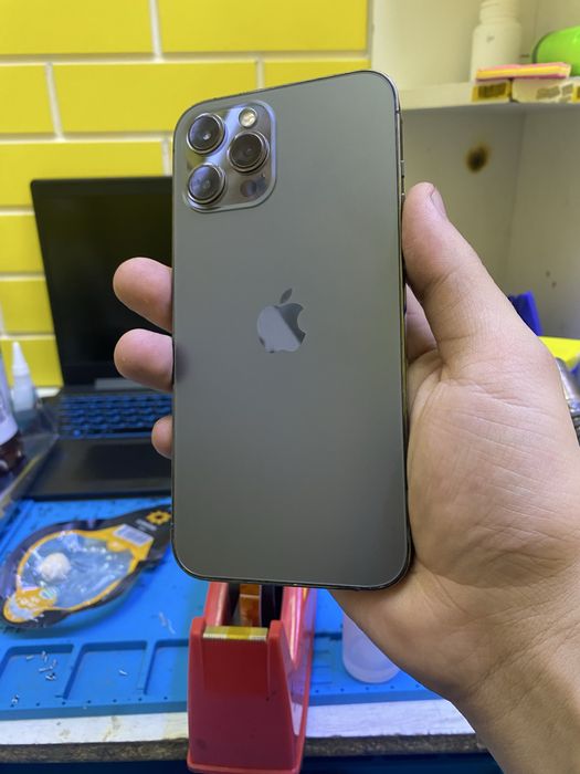 айфон 12про макс