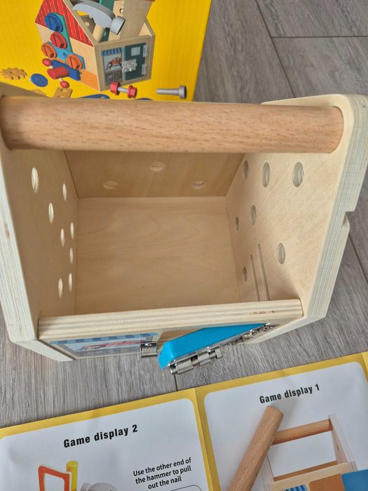 Banc de lucru cu unelte si suruburi - Joc de rol